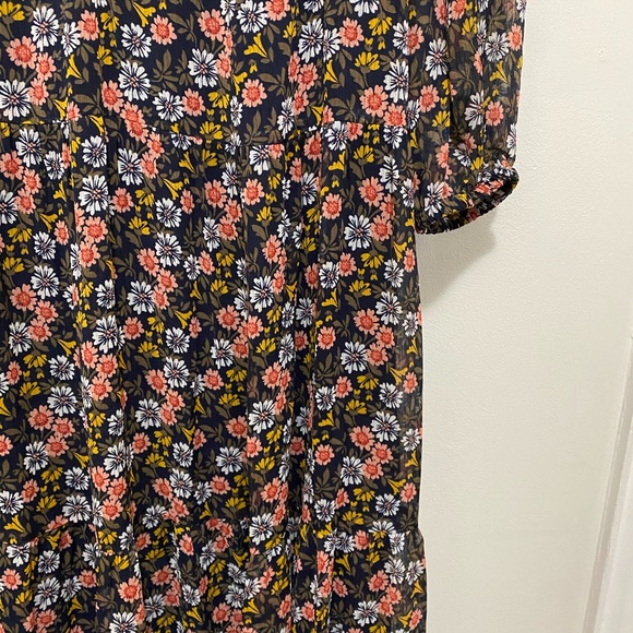 LOFT floral midi dress - Picture 2 of 4